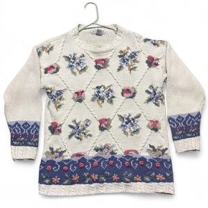 Vintage Crystal-Kobe White and Blue Floral Cable Knit 3D Sweater Size L